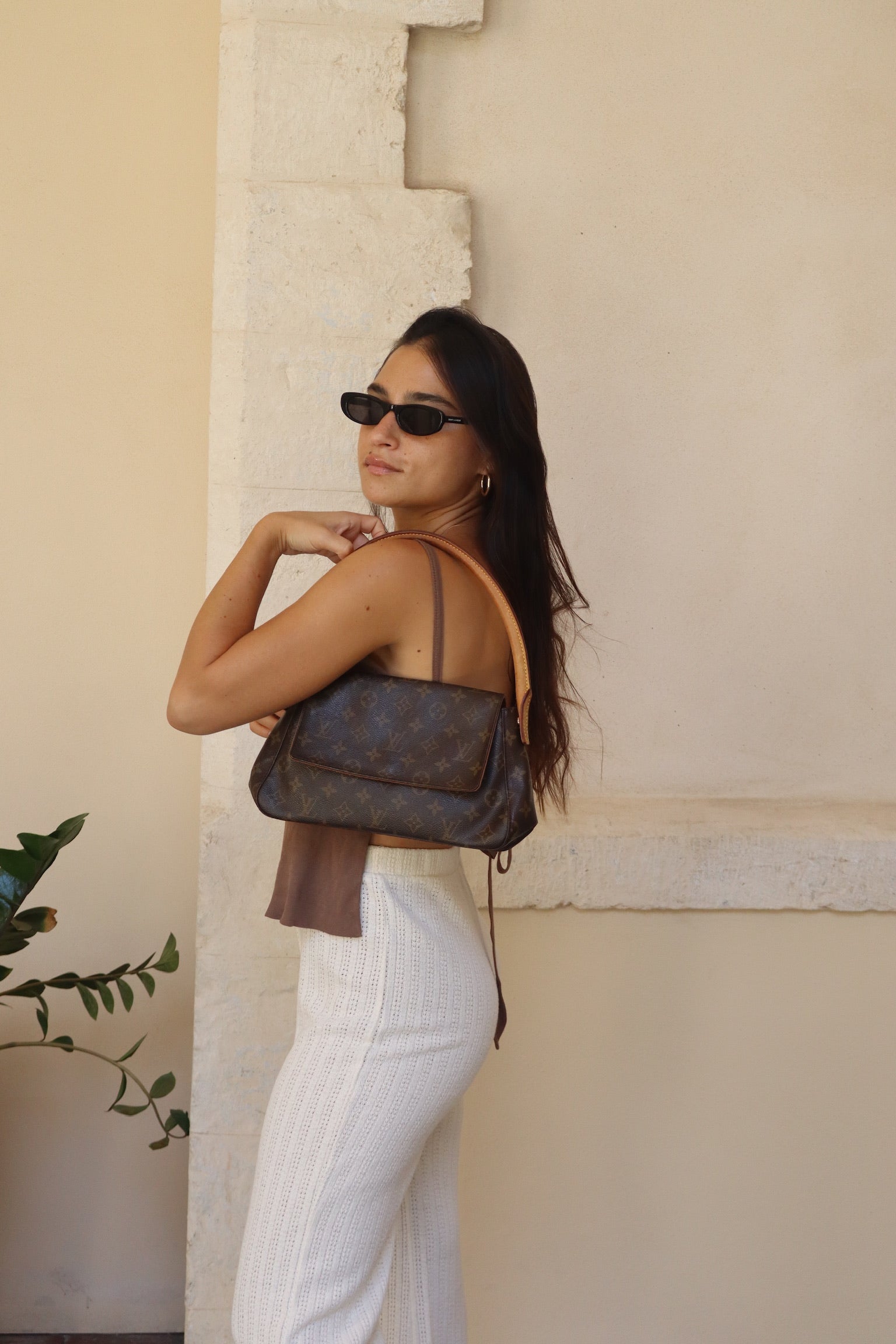 Louis Vuitton Mini Looping Shoulder Bag - Brown, Monogram Canvas- סופר מבוקש!