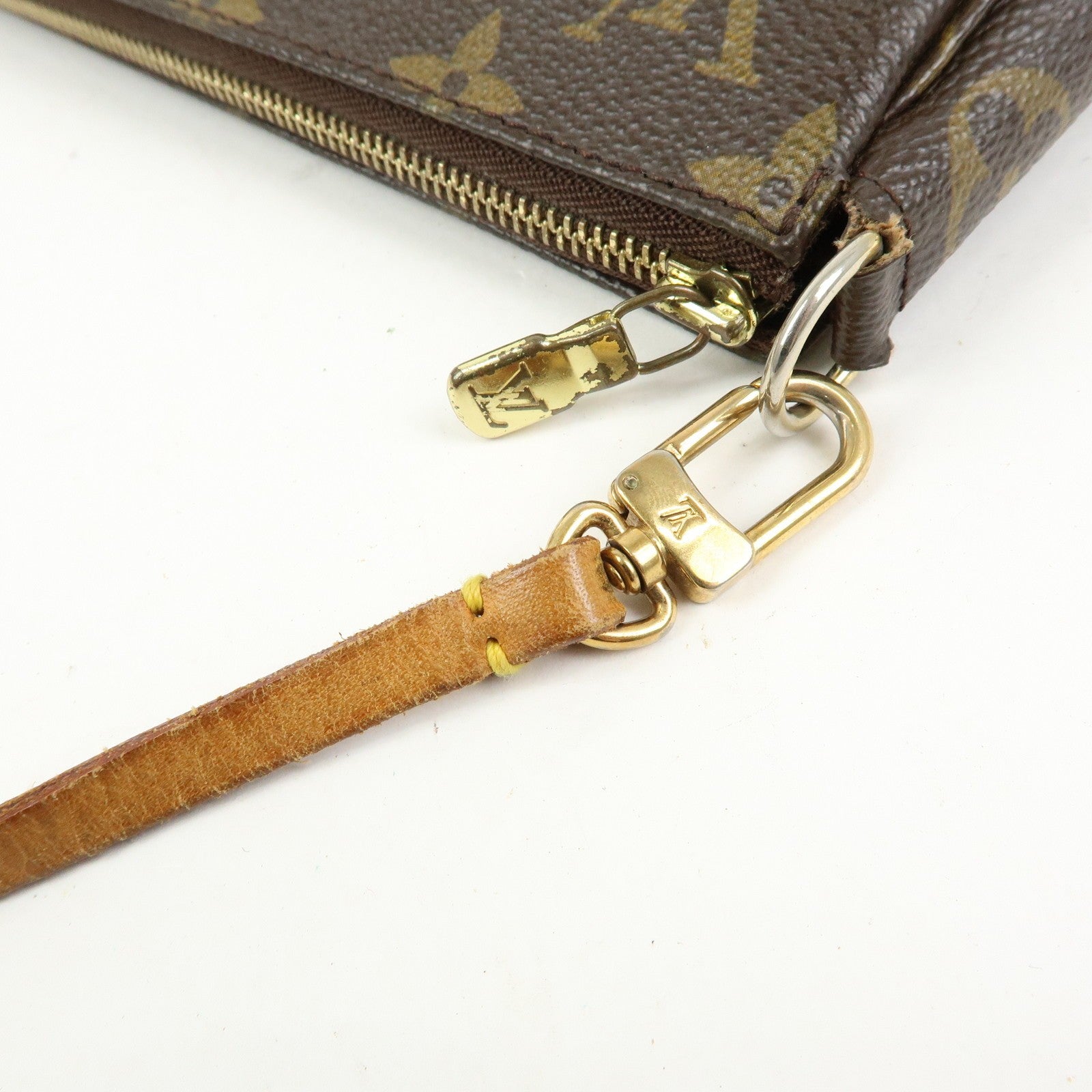 Louis Vuitton Pochette accessories Handbag - Monogram, Monogram Canvas