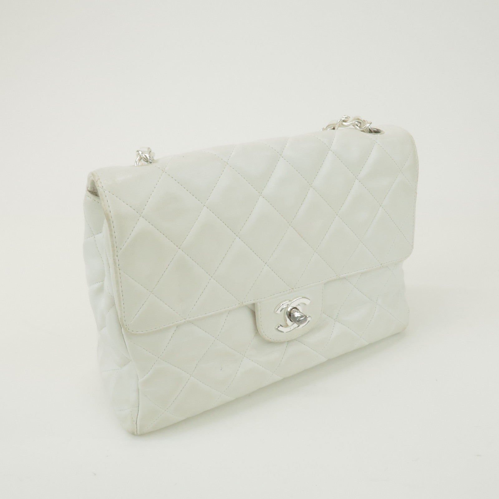 Chanel Matelasse Chain Shoulder Bag - White, Lamb Skin