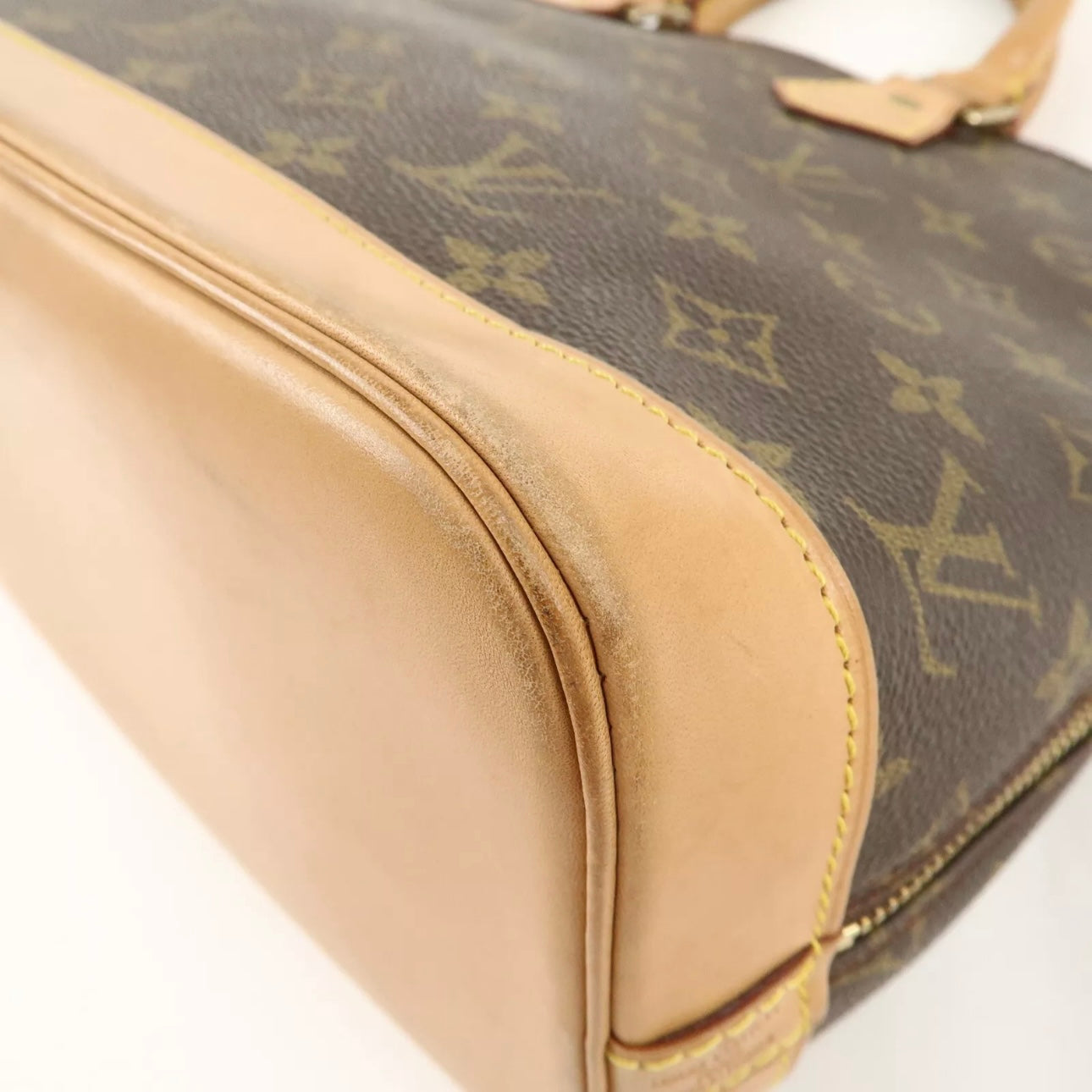 Alma Hand Bag