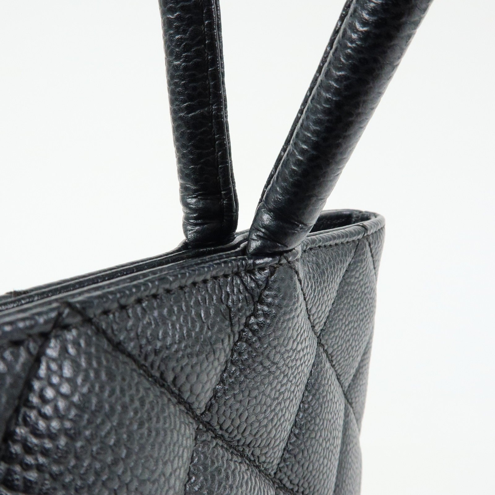 Chanel A01804 Tote Bag - Black, Caviar Skin
