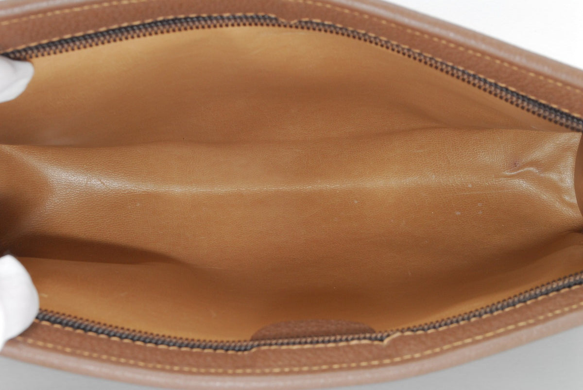 Gucci GG Supreme Monogram Clutch - Brown, PVC Leather