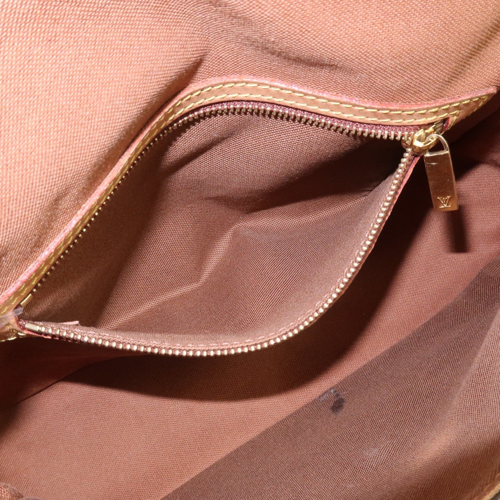 Louis Vuitton Mini Looping