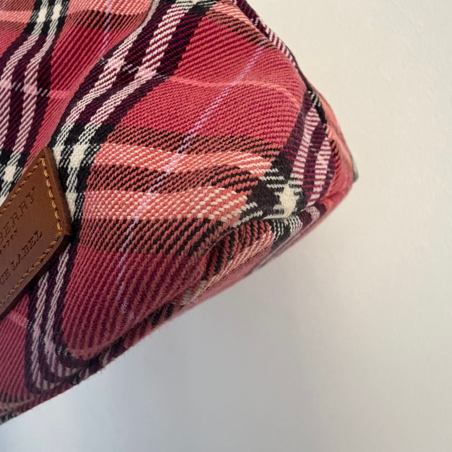 Burberry plaid nove shoulder bag
