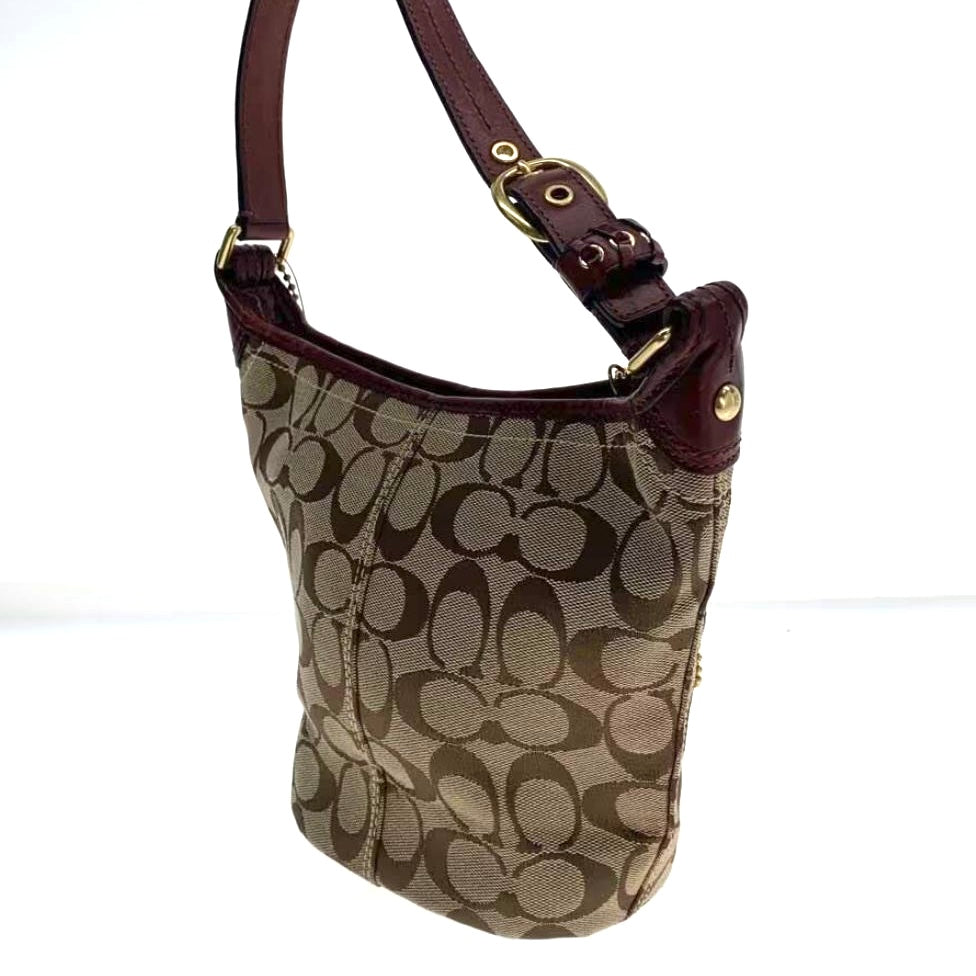 Coach Signature shoulder bag- rare!