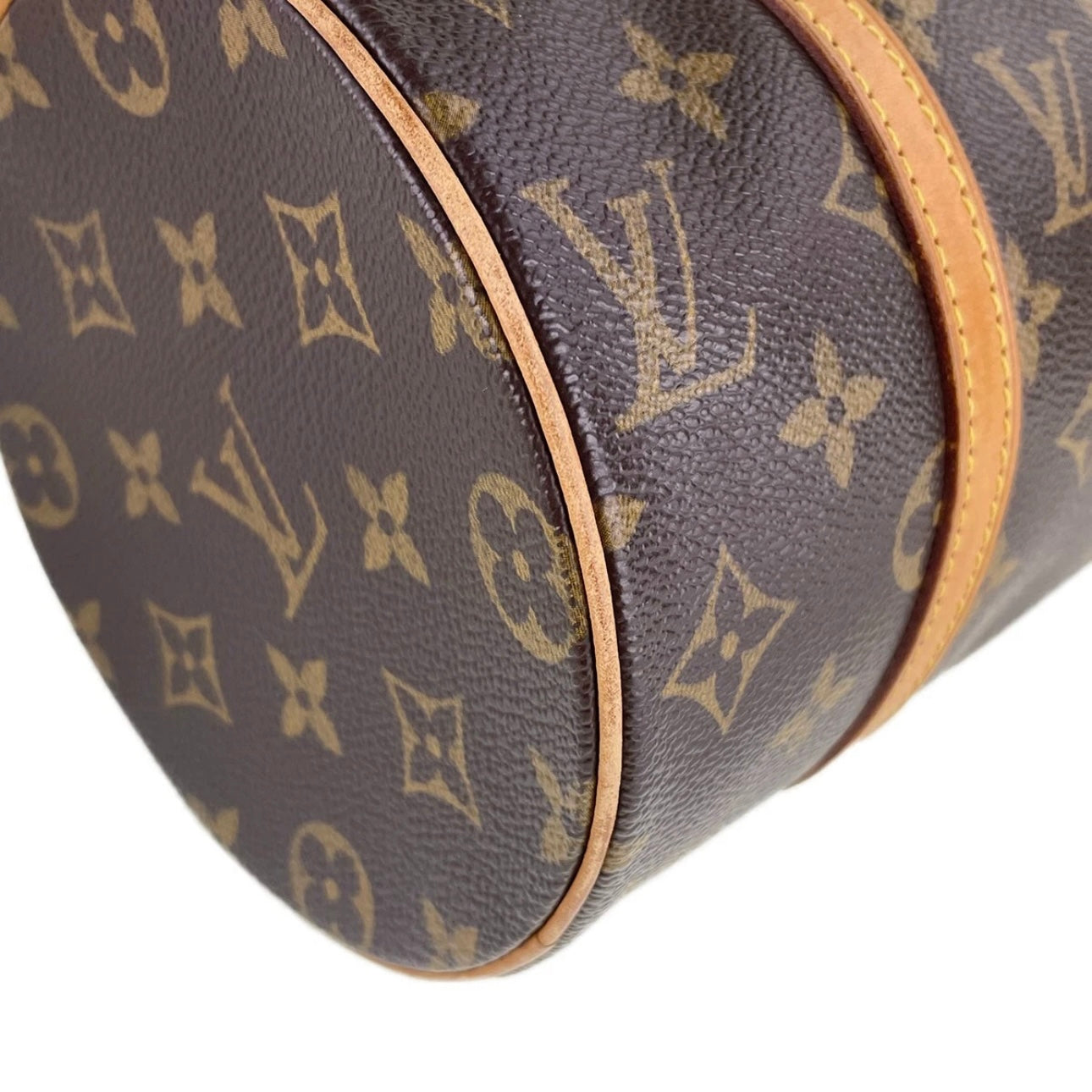 Louis Vuitton Monogram Papillon 26 Handbag