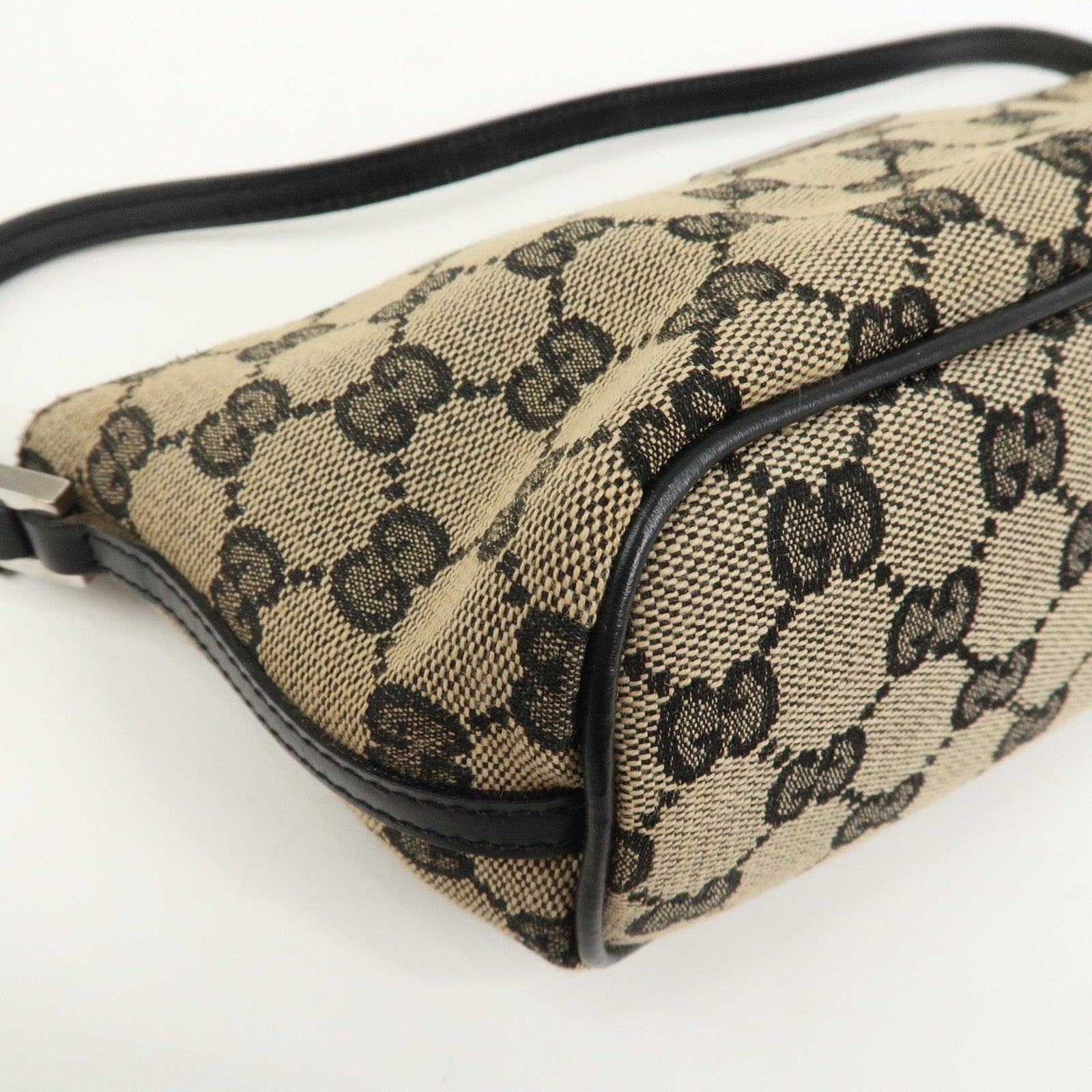 Gucci Boat Hand Bag - Beige, Canvas
