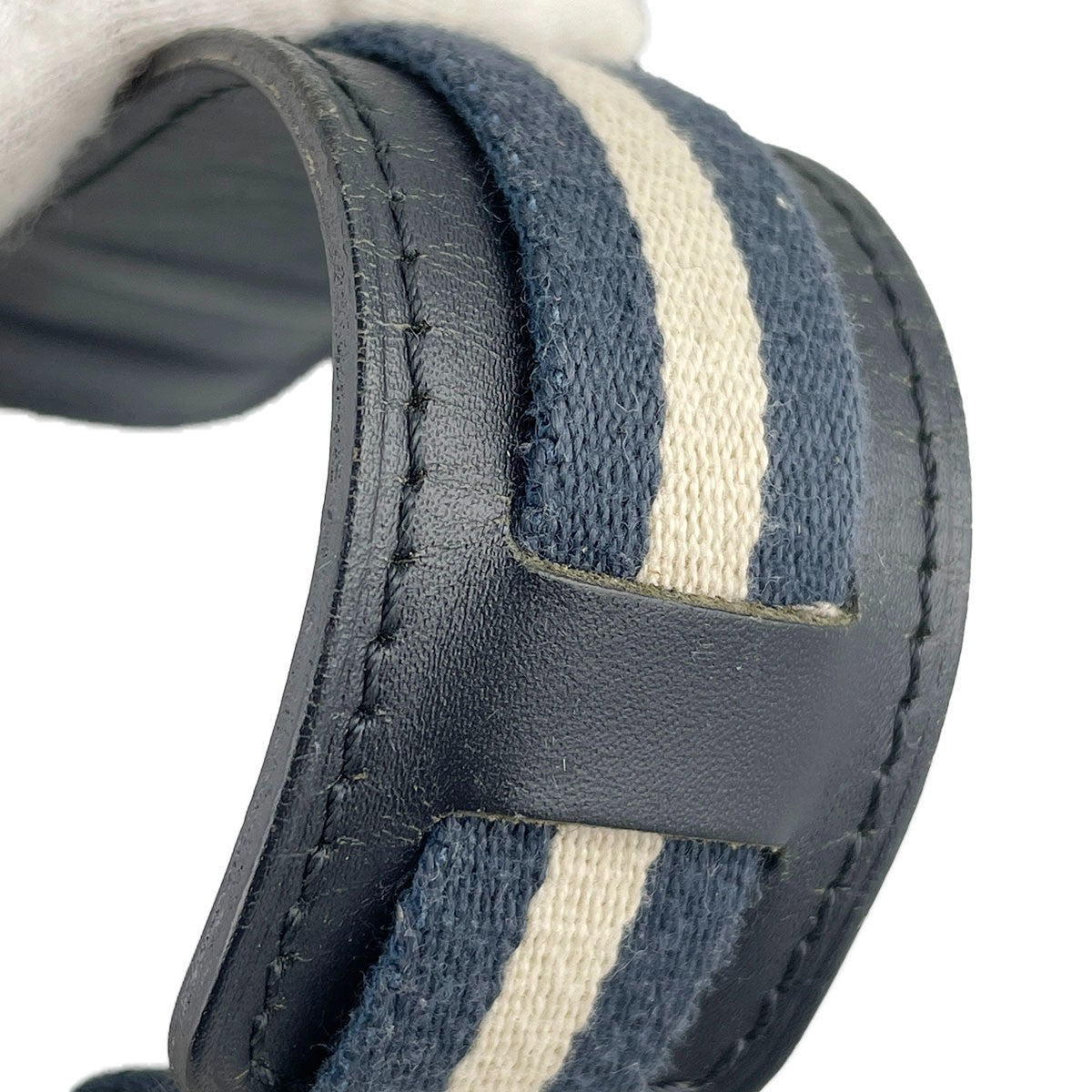Louis Vuitton Pochette Catherine Shoulder Bag - Navy, Cotton