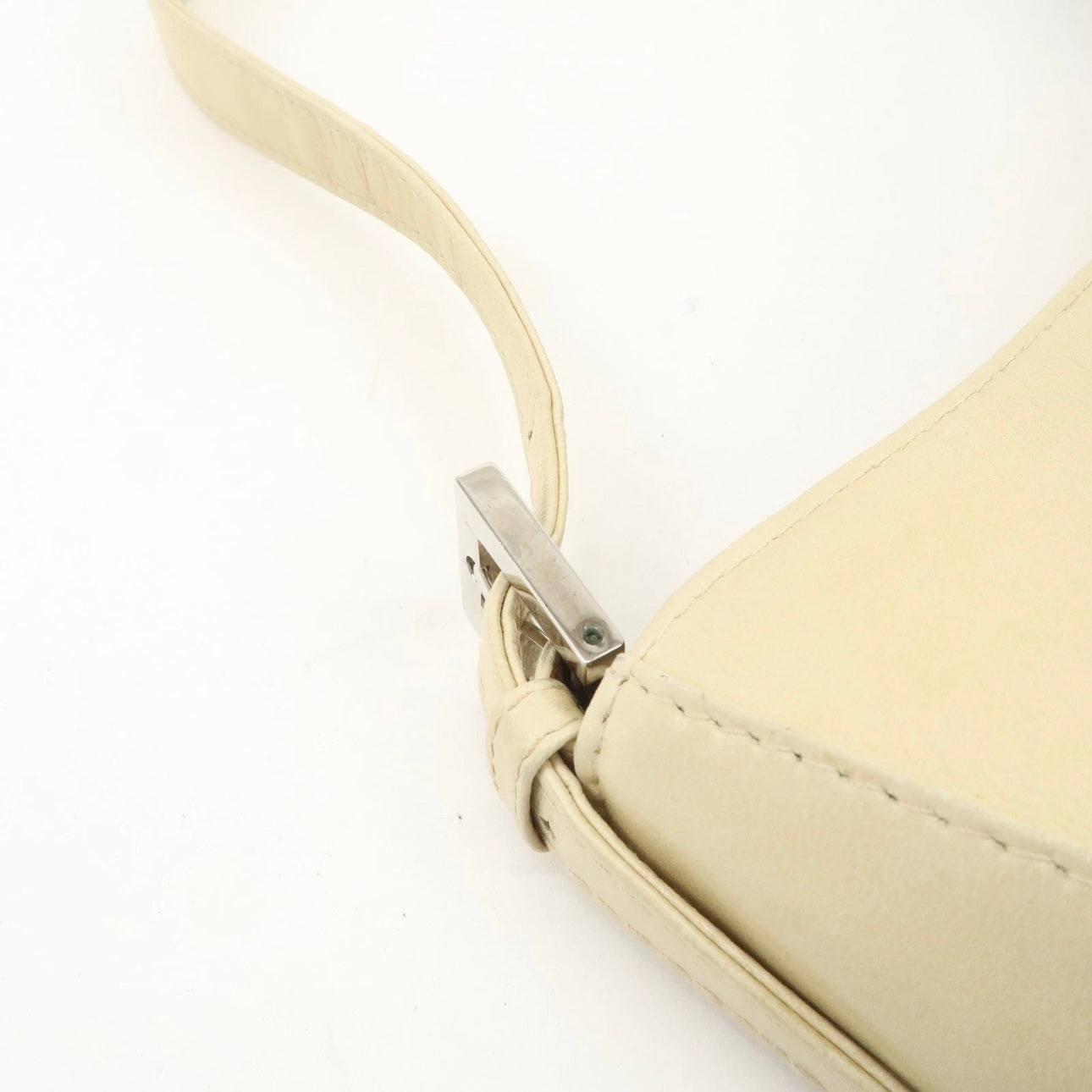 FENDI Leather Shoulder Bag Bag Beige Silver