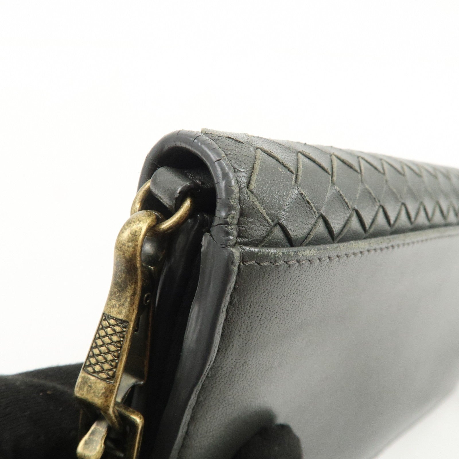 Bottega Veneta Intrecciato Leather Chain Long Wallet - Gray, Leather