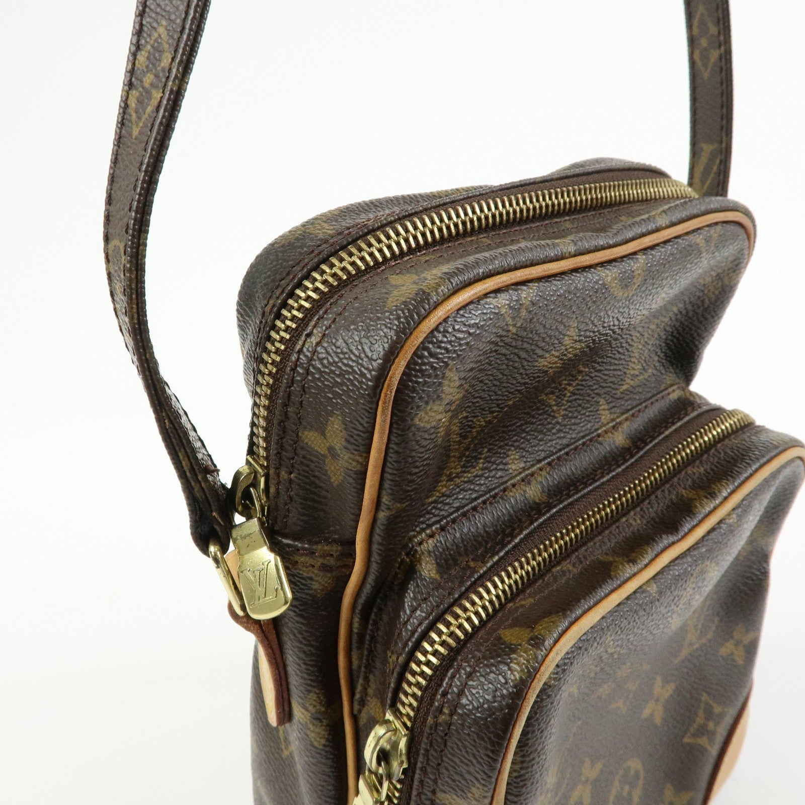 Louis Vuitton Shoulder Bag - Brown, Canvas