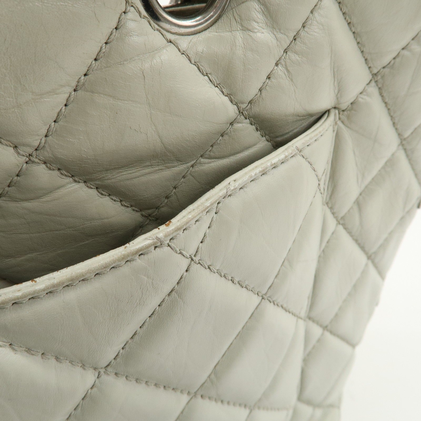 Chanel A34318 Shoulder Bag - Ivory, Leather
