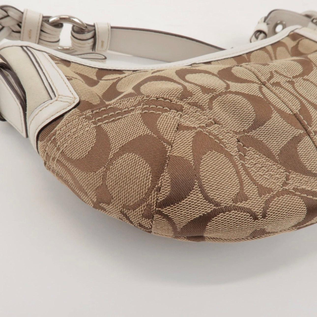 Coach signature White and beige Shoulder Bag- RARE!