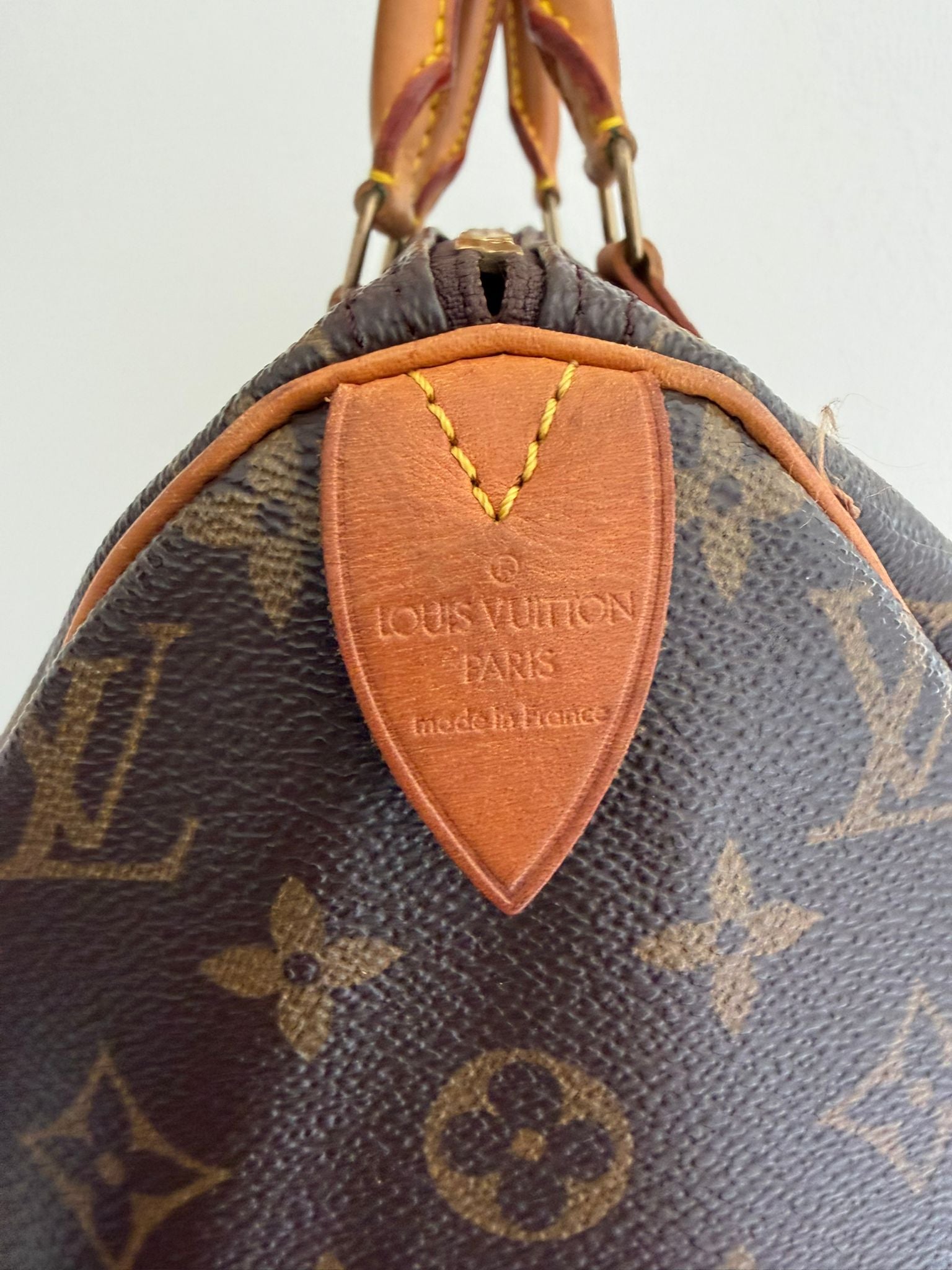 Louis Vuitton Speedy 30