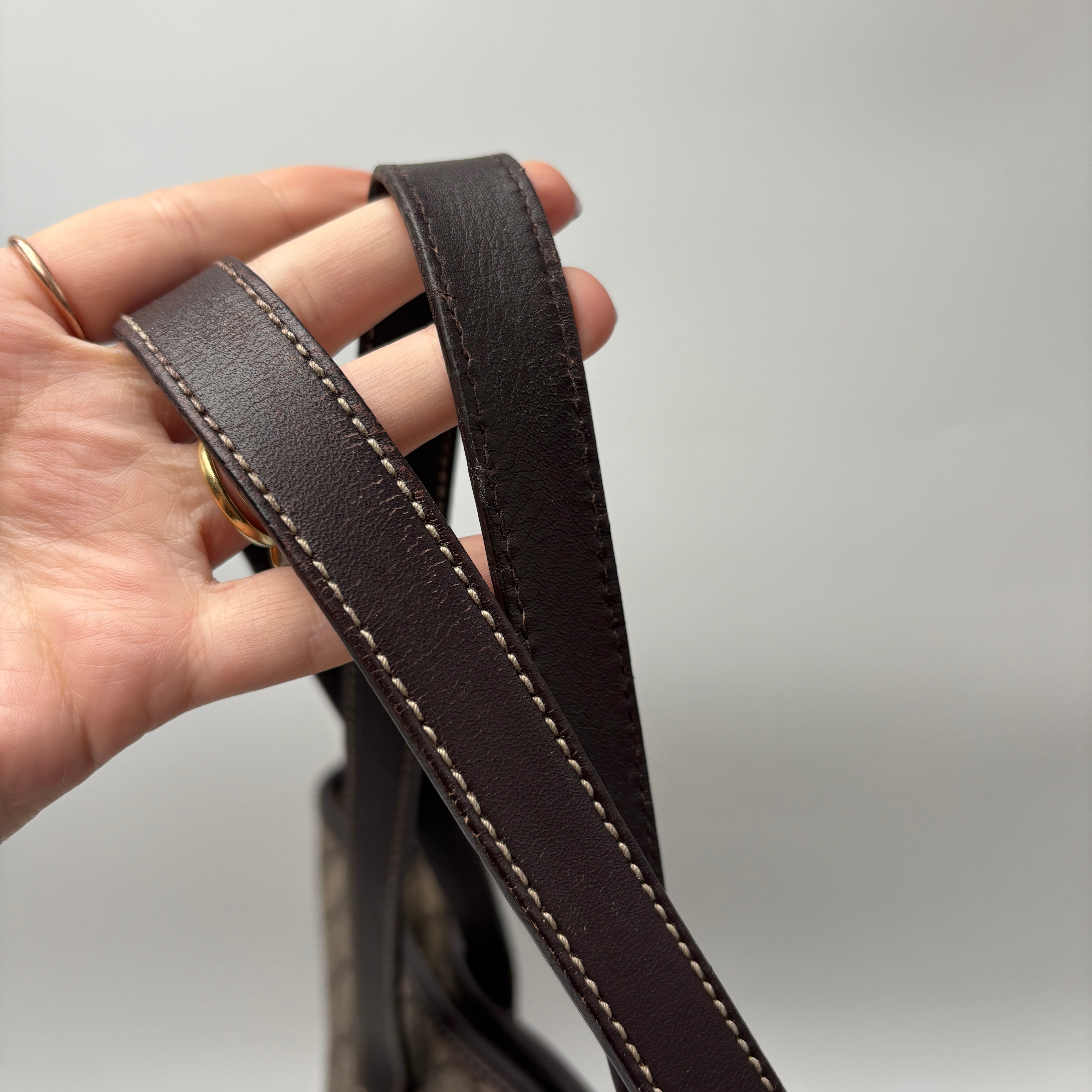 Gucci Supreme Tote bag