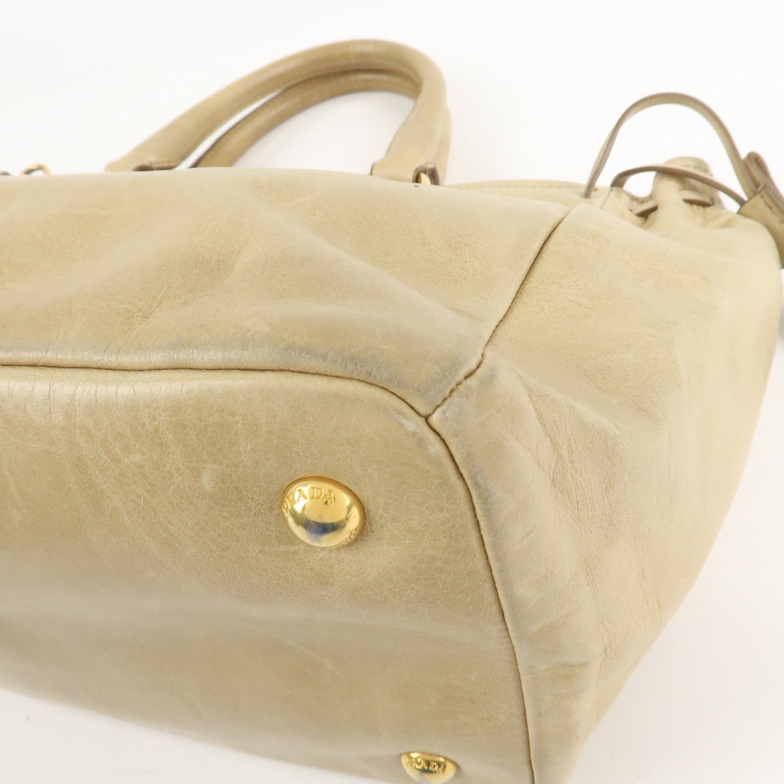 Prada Vitelloshine Handbag - Beige, Leather