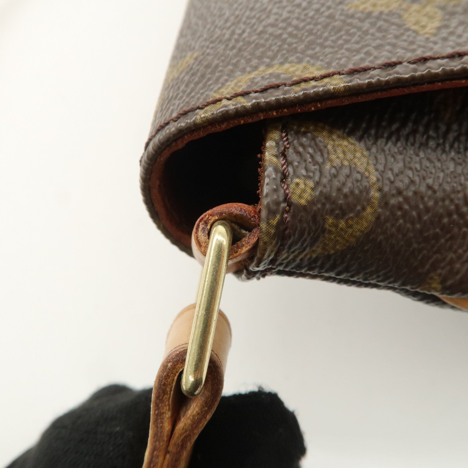 Louis Vuitton Musette Tango Short Shoulder Bag - Monogram Canvas, Nume Leather