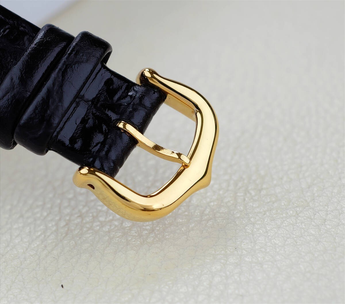 Cartier Vendome Wristwatch - Gold, White Dial, Leather