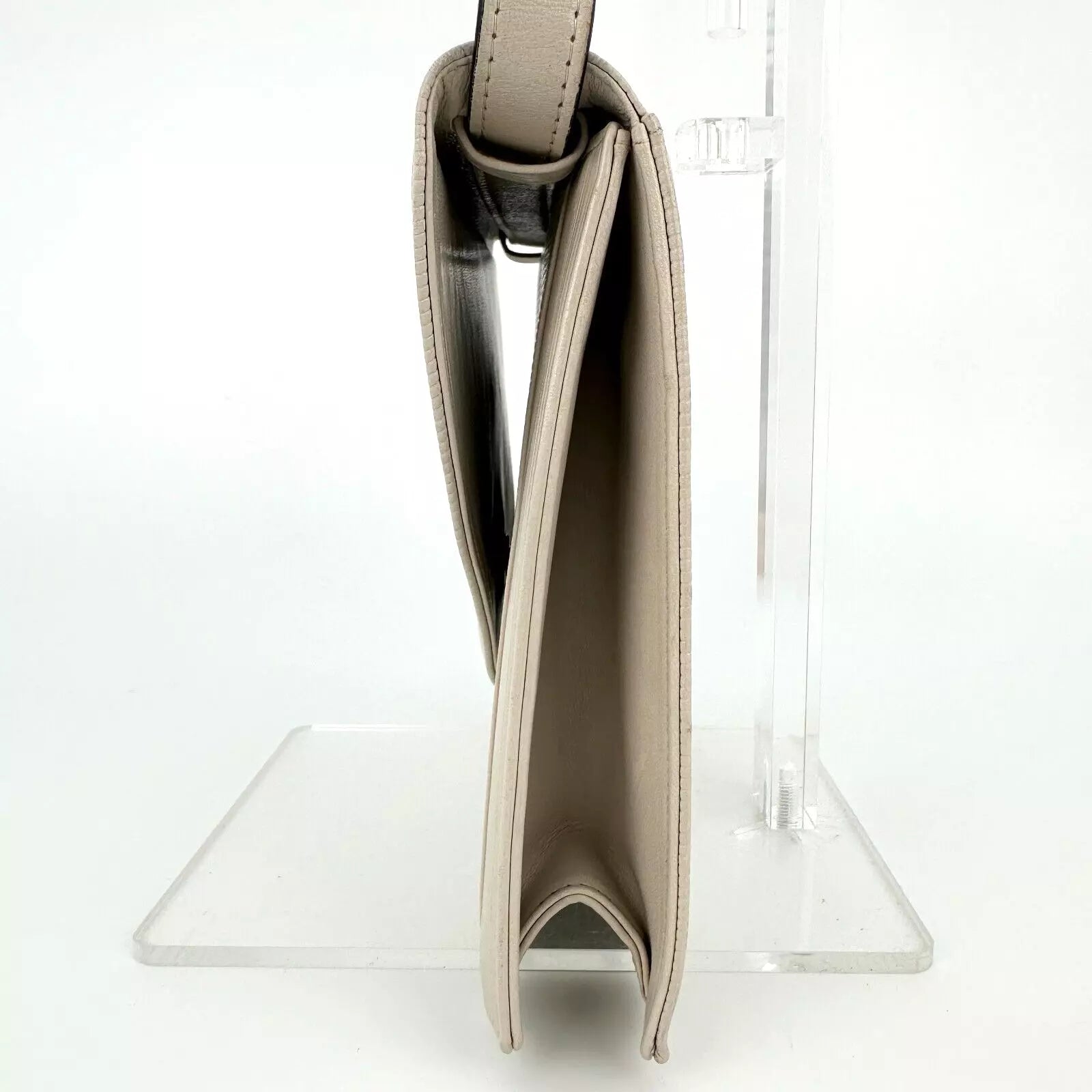 Yves Saint Laurent YSL Shoulder Bag - Ivory, Leather