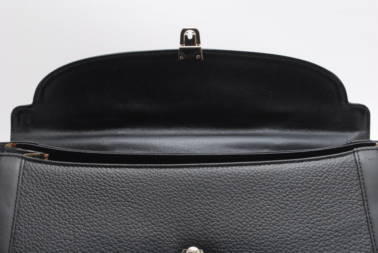 Burberry Nova Check Vintage Hand Tote - Black, Leather