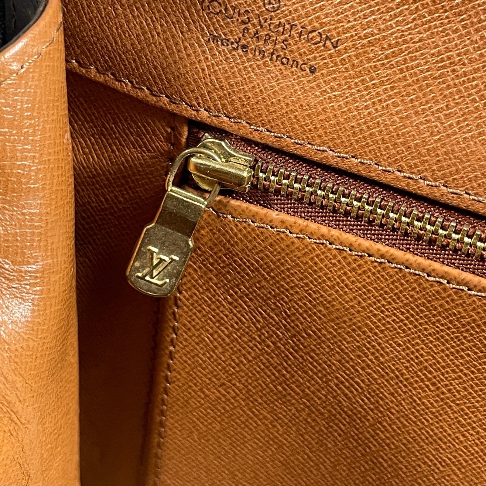 Louis Vuitton Pochette Dam GM Monogram Clutch Bag - Brown, PVC