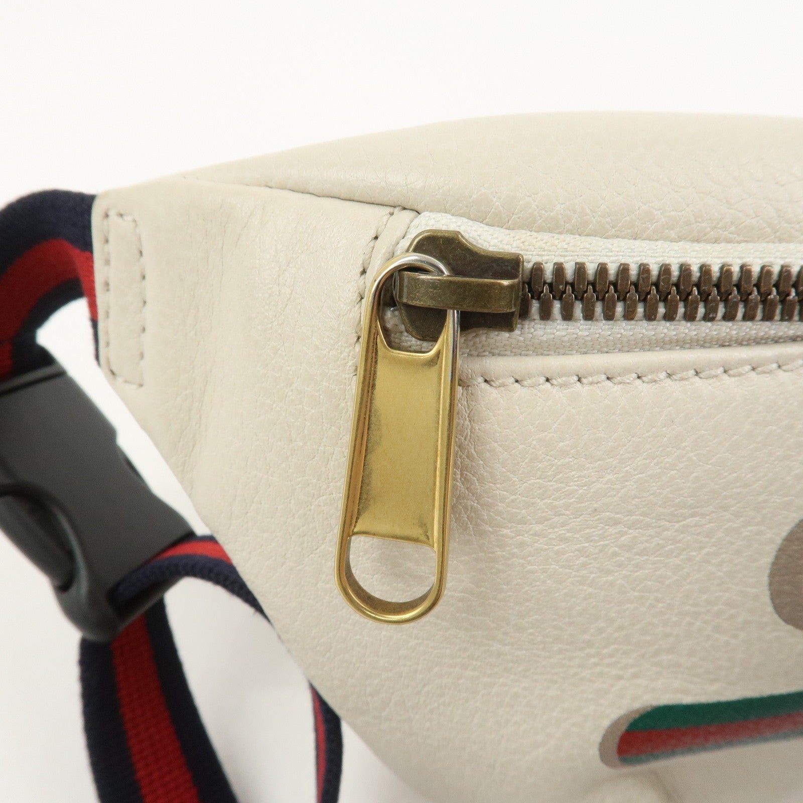 Gucci Sherry Leather Waist Pouch - White, Leather