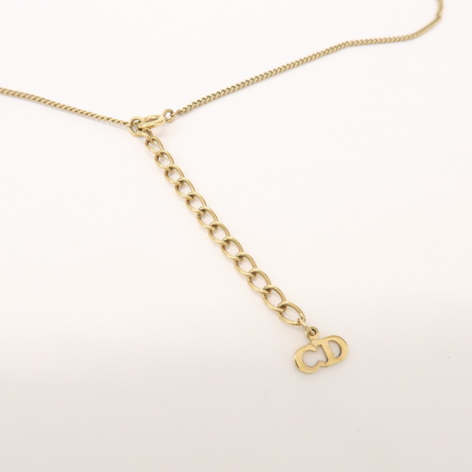 Christian Dior CD Logo Heart Necklace - Gold, Metal