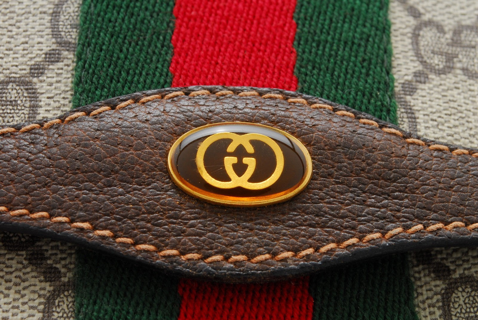 Gucci GG Supreme Web Clutch Bag - Beige, PVC