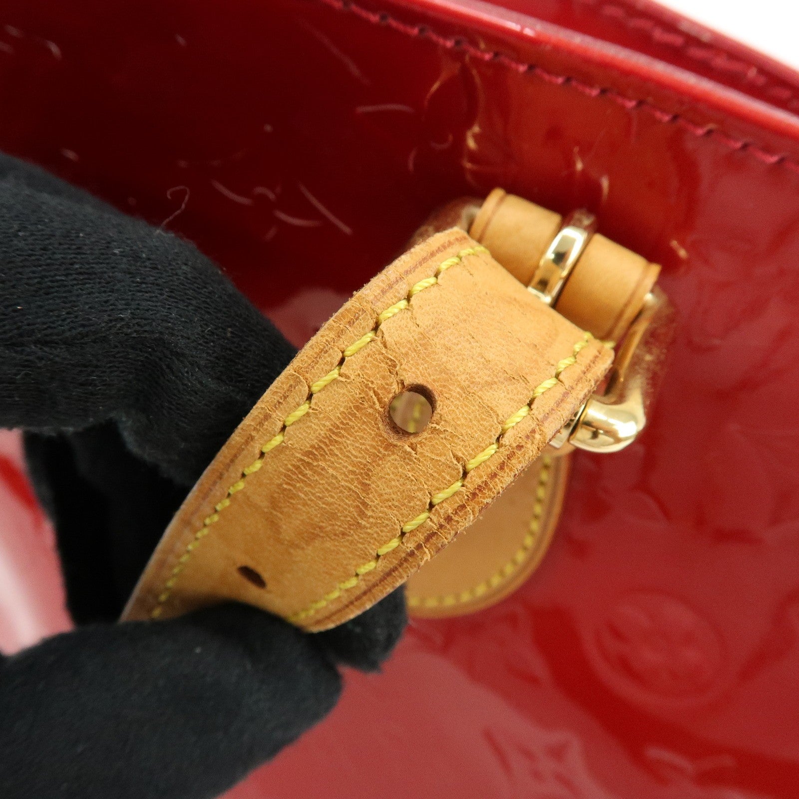 Louis Vuitton Tote Bag - Pomme d'Amour, Vernis Leather