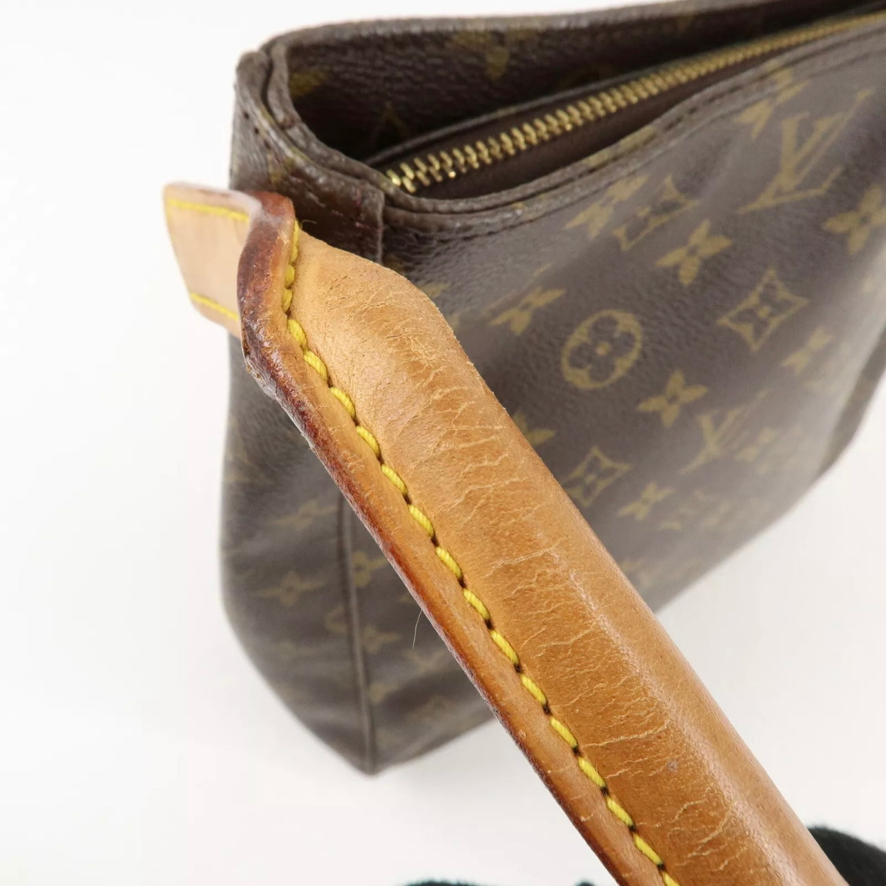 Louis Vuitton Looping GM