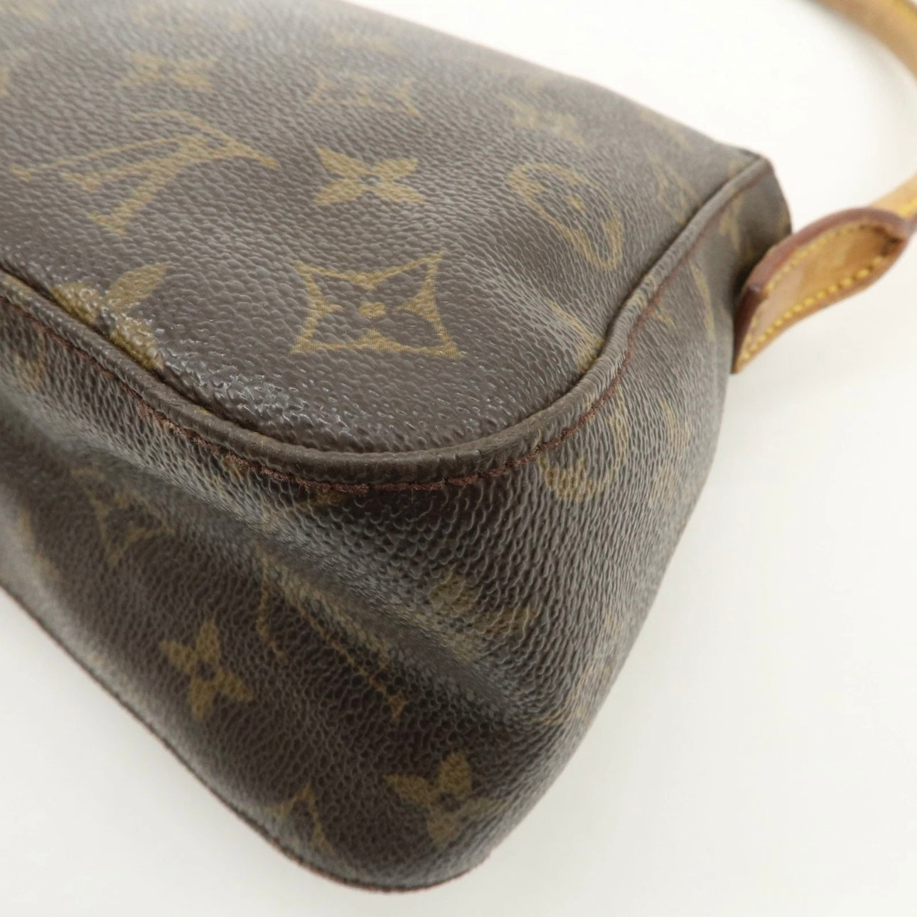 Louis Vuitton Mini Looping Shoulder Bag