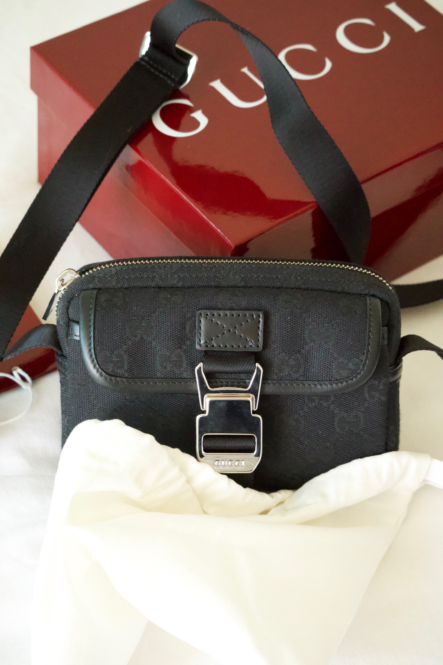 Gucci GG Canvas Mini Bag- חדש ללא שימוש!