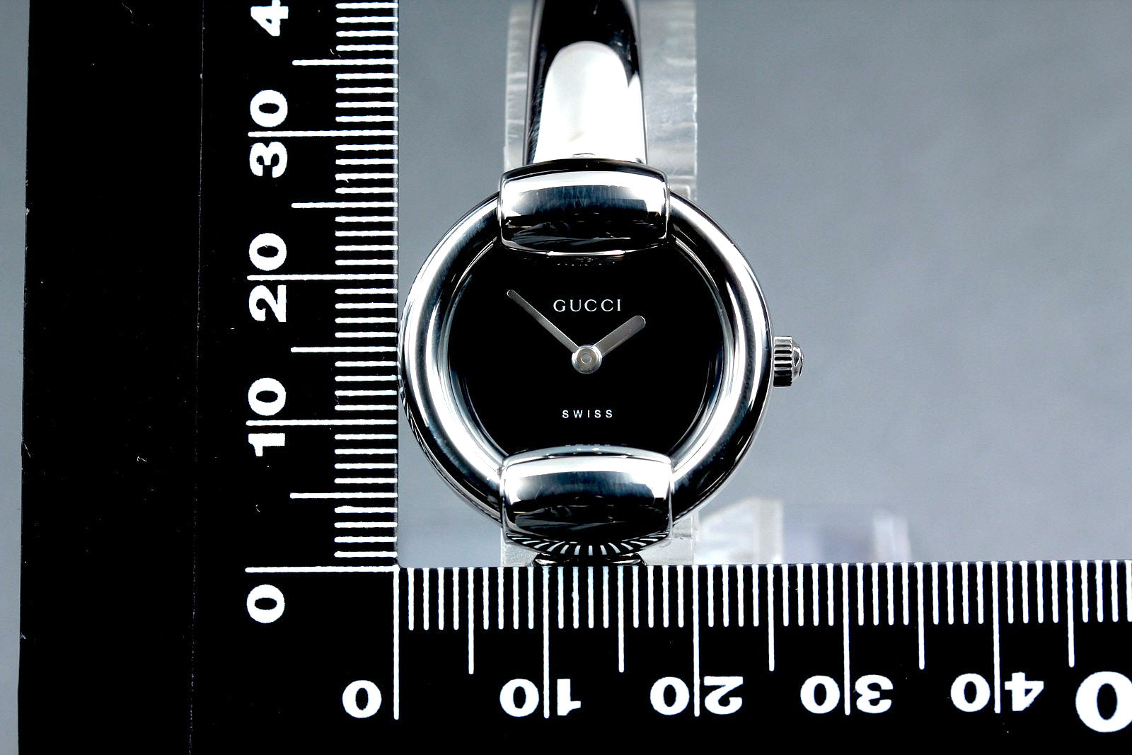 Gucci 1400L Watch - Black, Stainless Steel