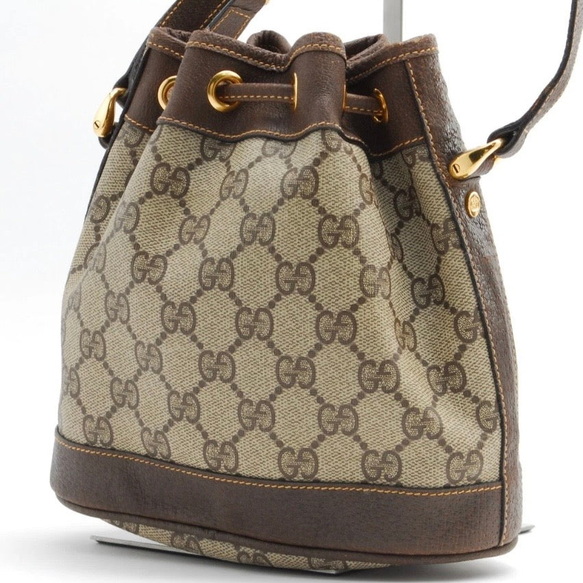 Gucci Vintage GG Supreme Shoulder Bag