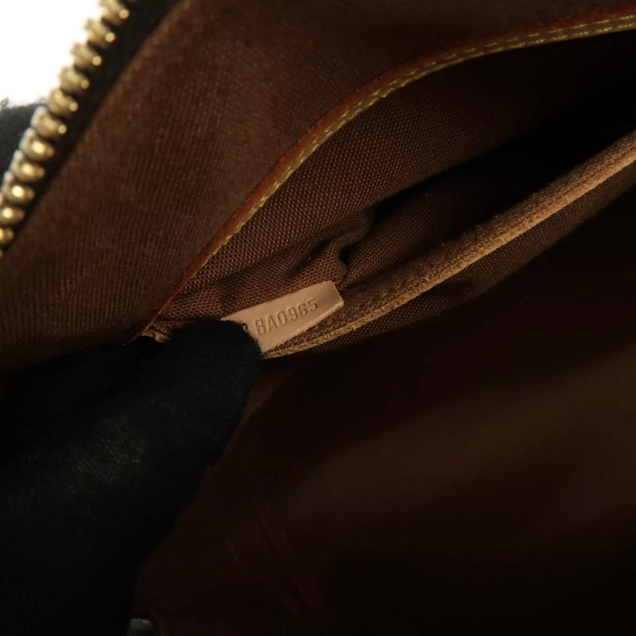 Alma Hand Bag