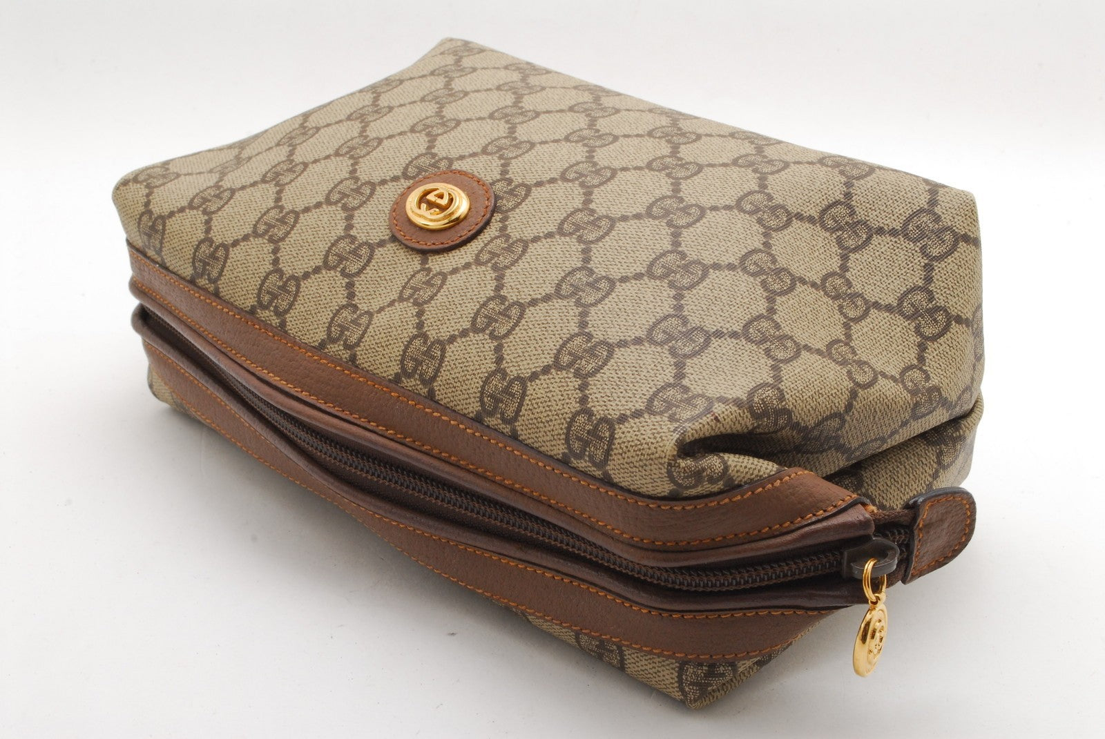 Gucci Pouch Clutch Bag - Brown, Leather