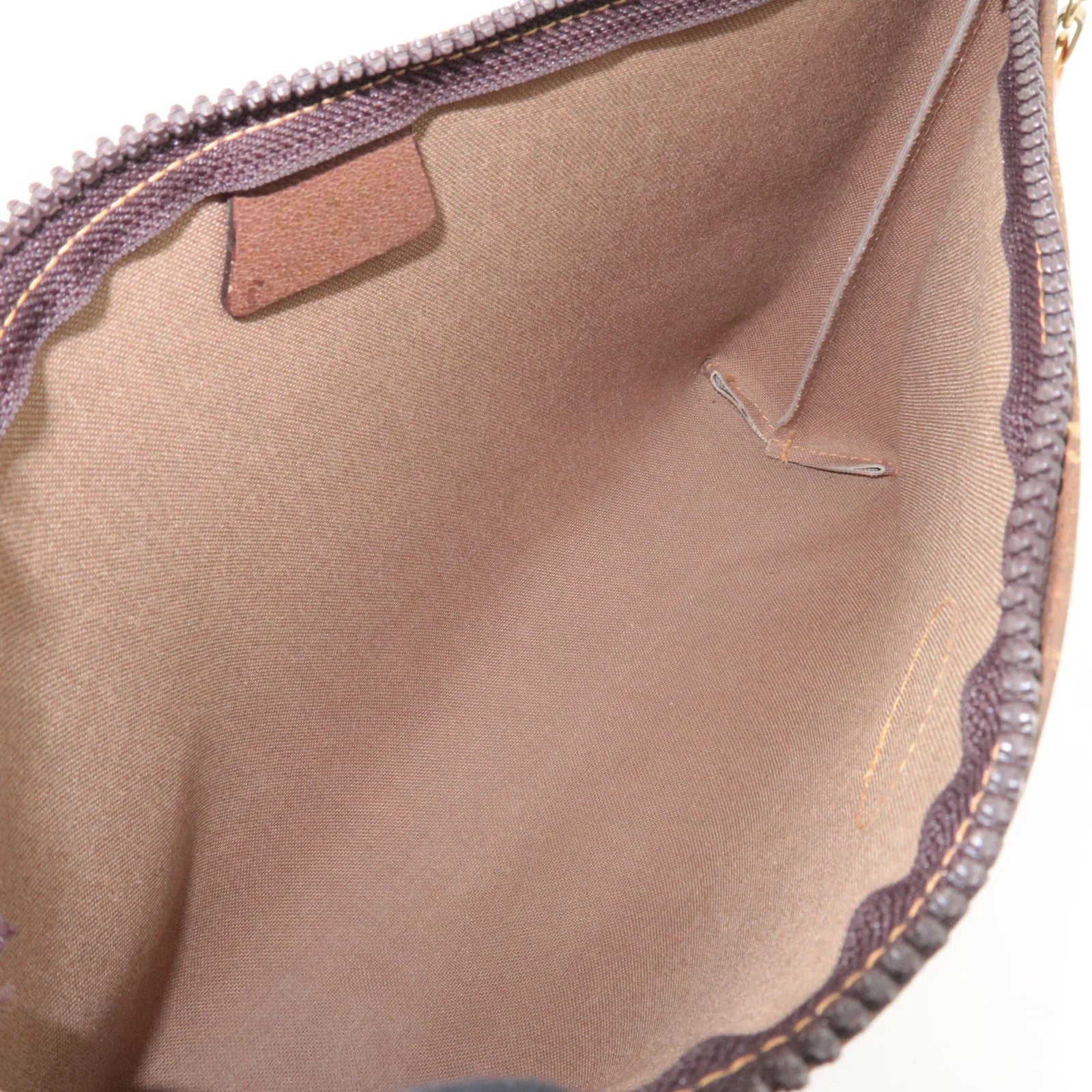 Gucci Old Gucci Clutch Bag - Beige, Brown, GG Plus Leather