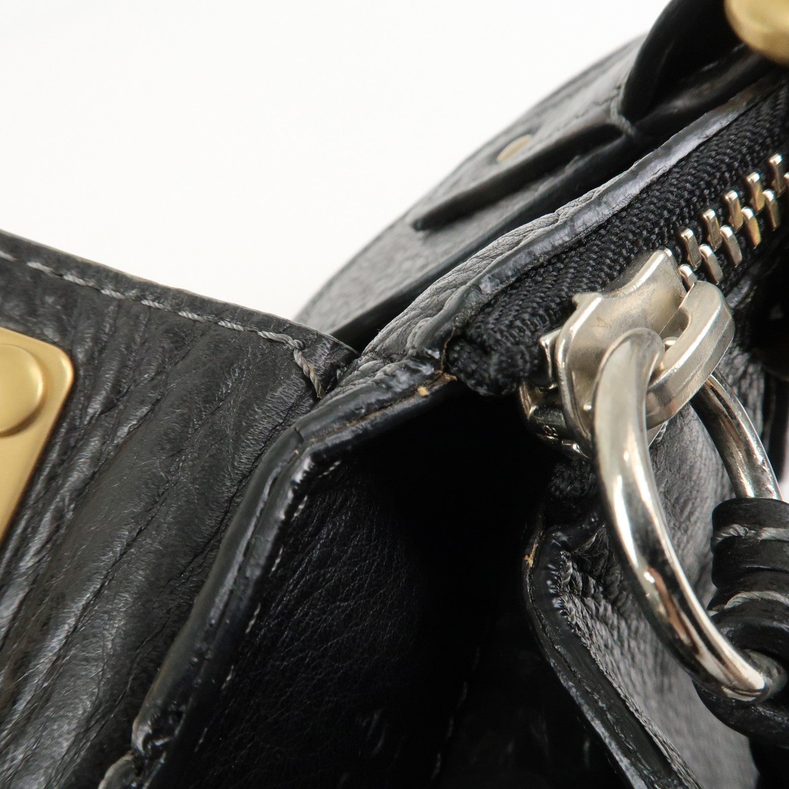Chloe Paddington Hand Bag - Black, Leather