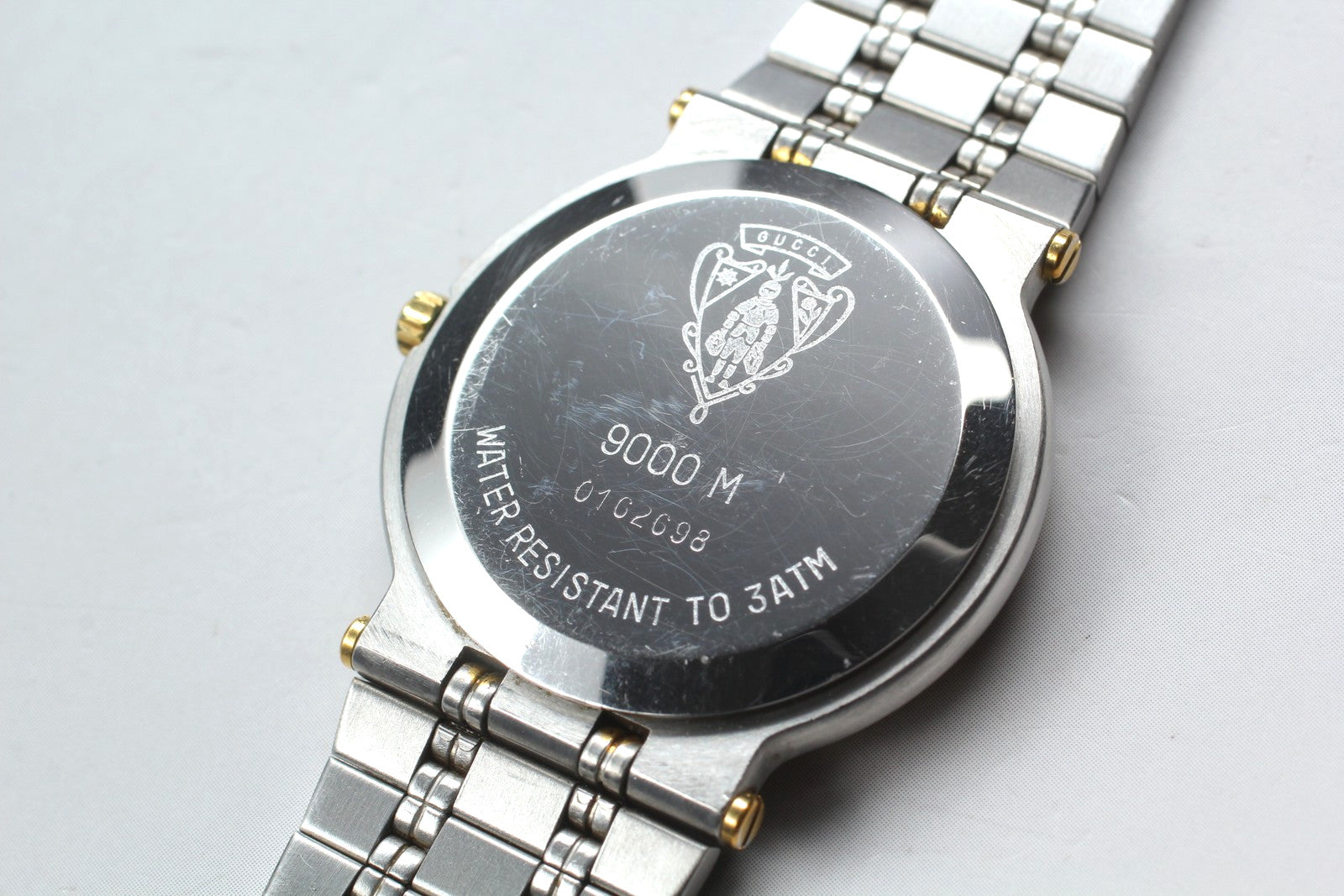 Gucci 9000M Wristwatch - Ivory, Stainless Steel