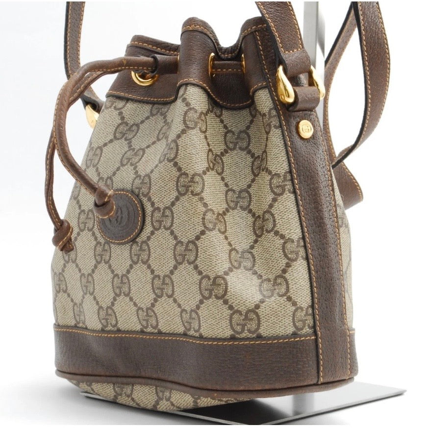 Gucci Vintage GG Supreme Shoulder Bag