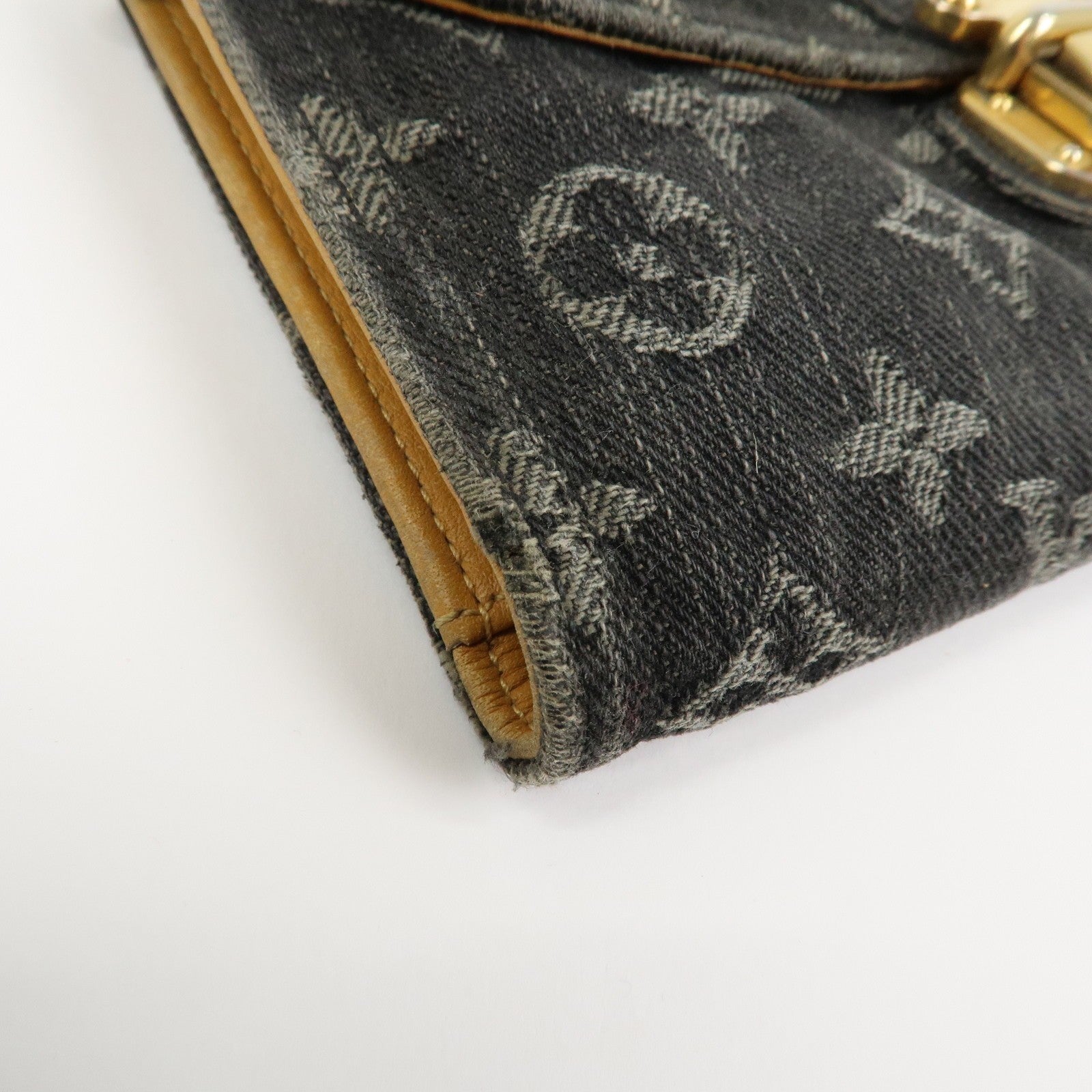 Louis Vuitton Portefeuille Amelia Wallet - Noir, Monogram Denim