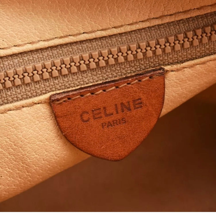 Macadam vintage clutch