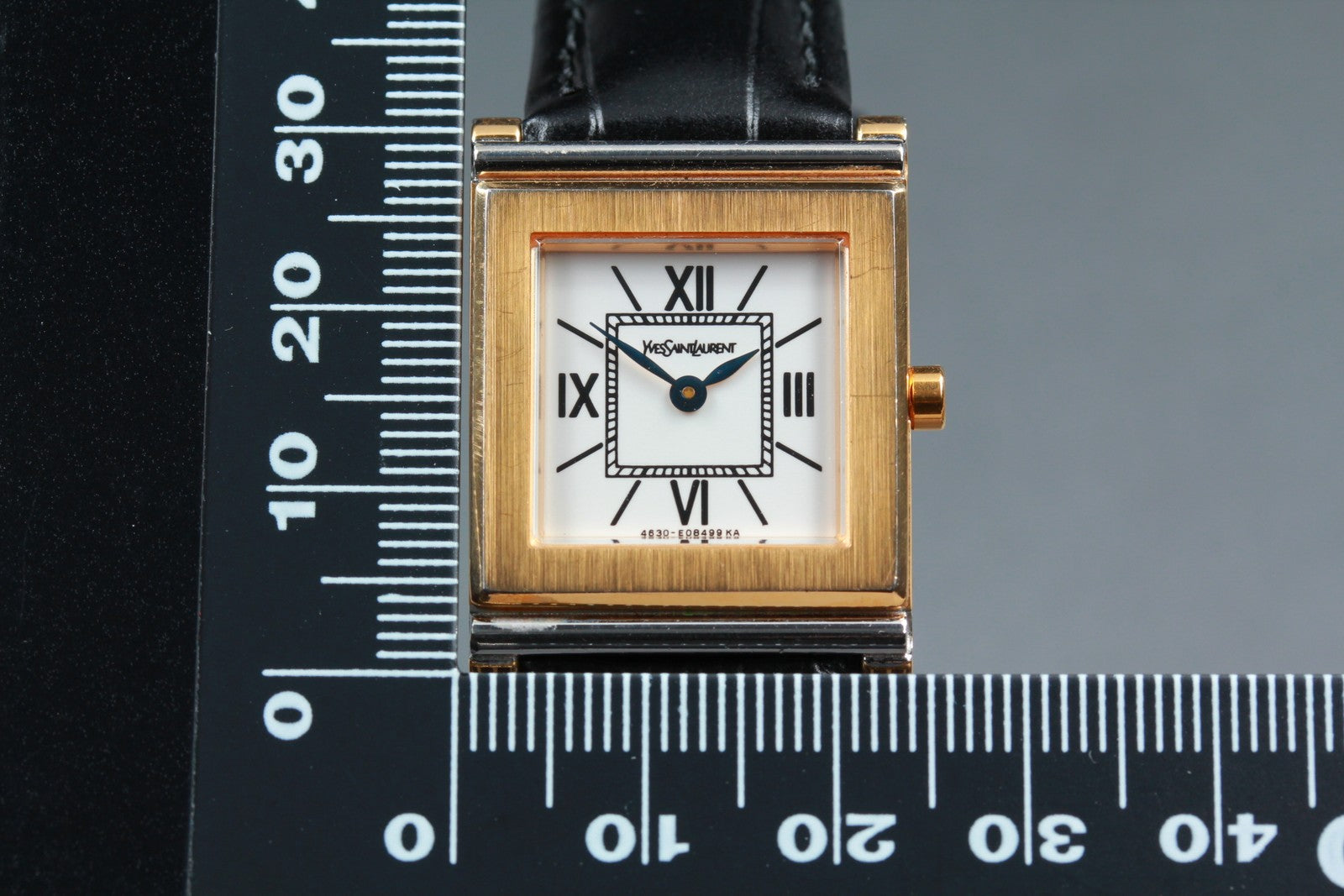 Yves Saint Laurent 4625-E68613 Watch - Gold, Metal
