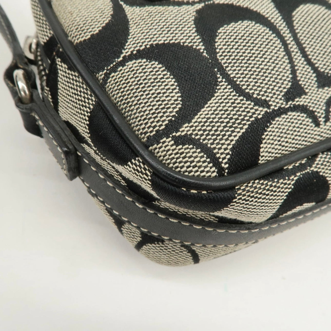 Coach Signature Bag
