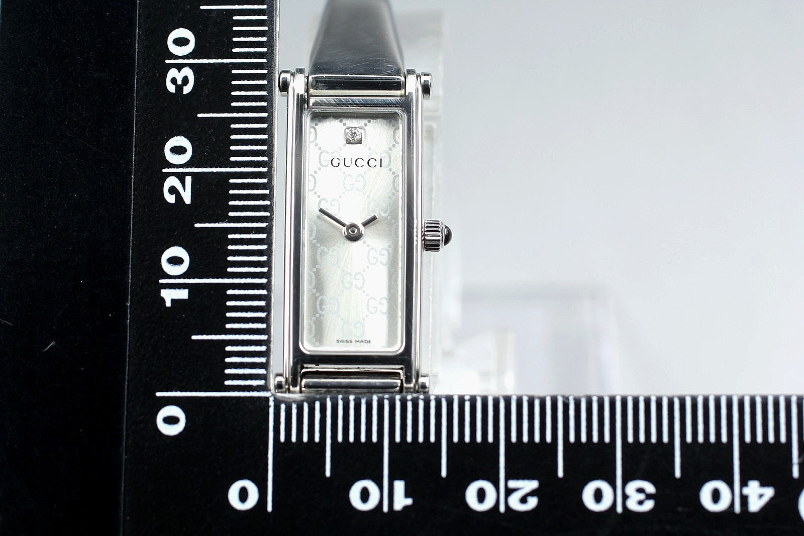 Gucci 1500L Women's Watch - Silver, Stainless Steel