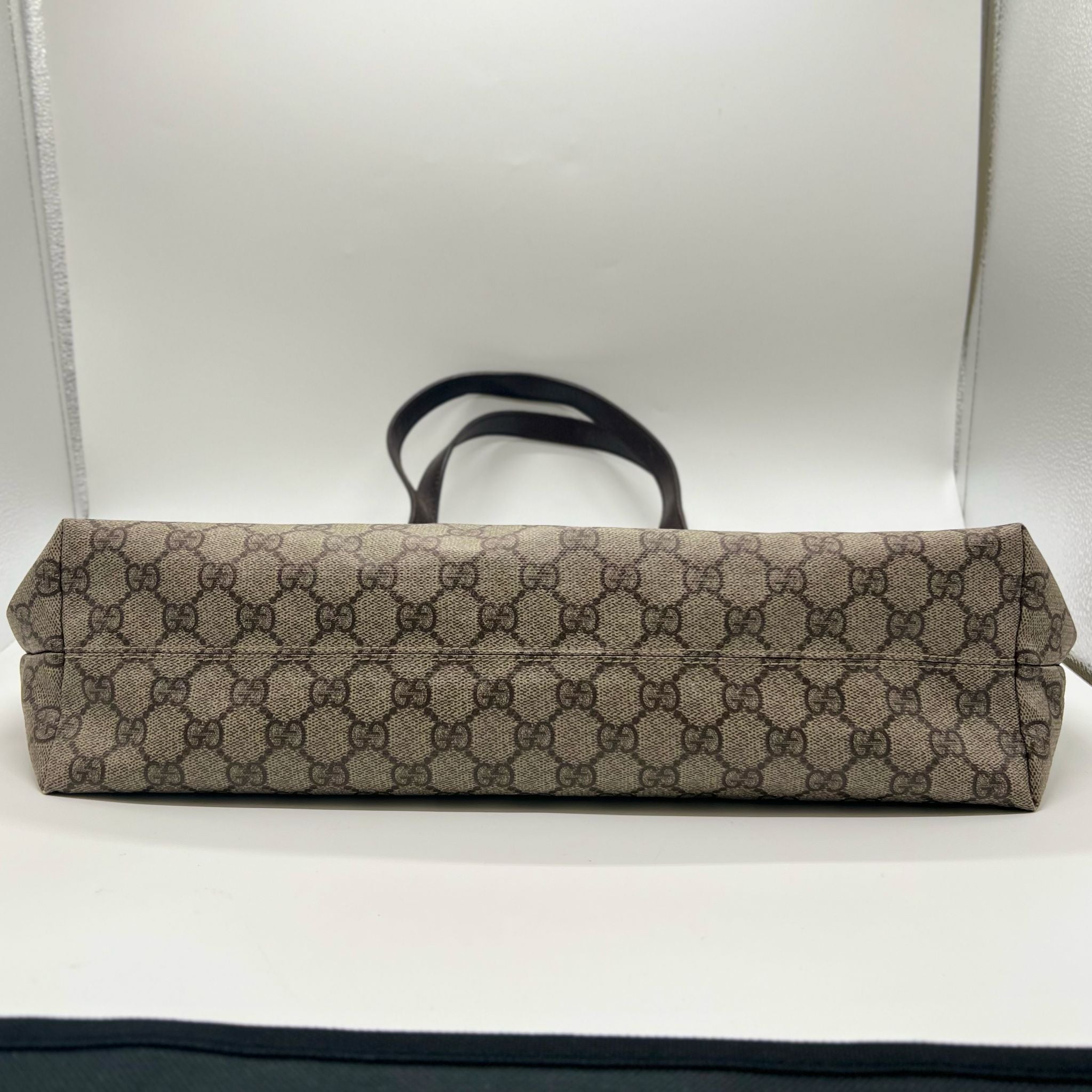 Gucci Supreme Tote Bag