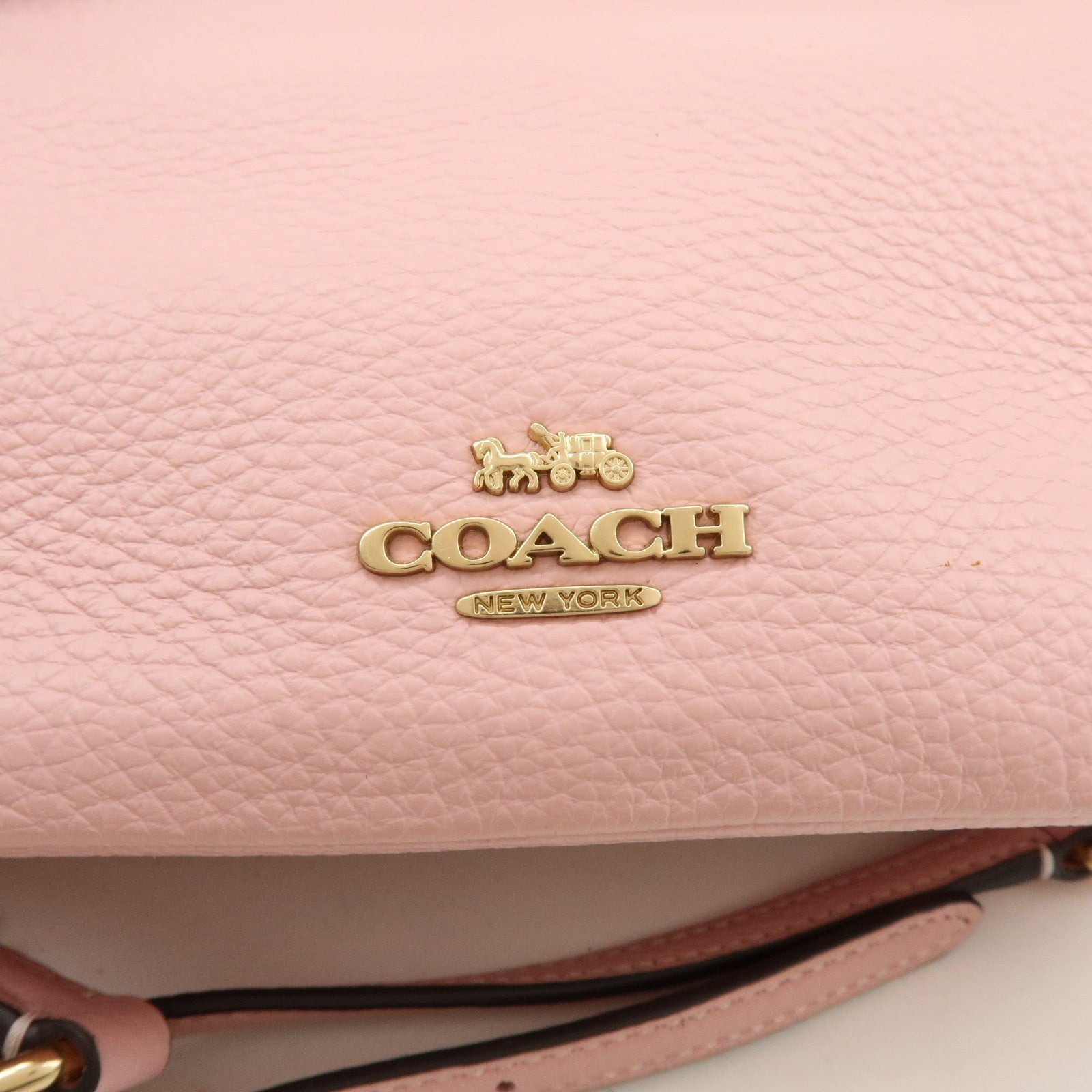 Coach Kiss Lock Chain Shoulder Bag - Pink, Leather