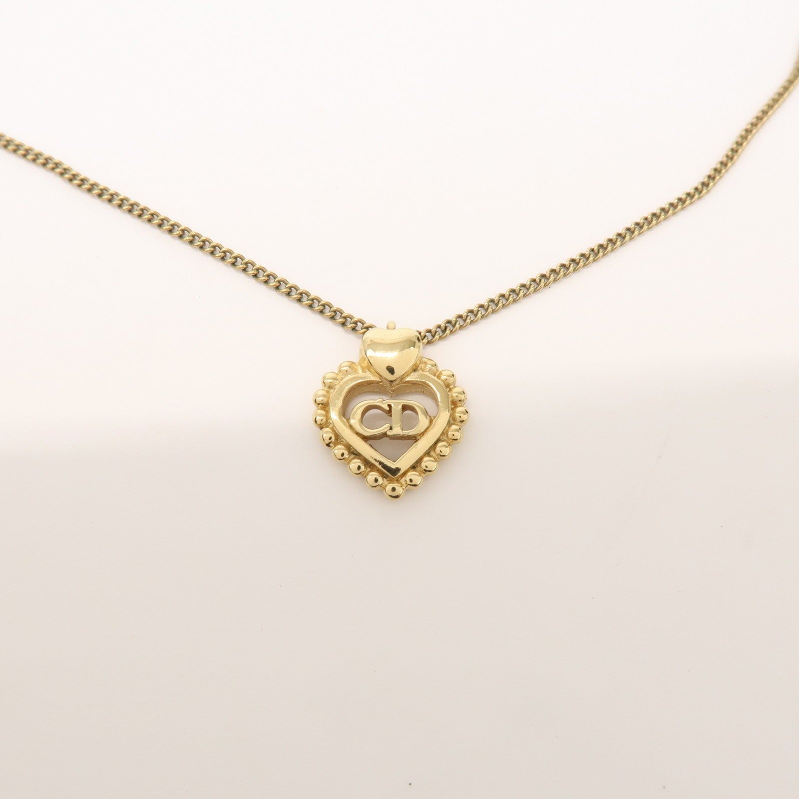 Christian Dior CD Logo Heart Necklace - Gold, Metal