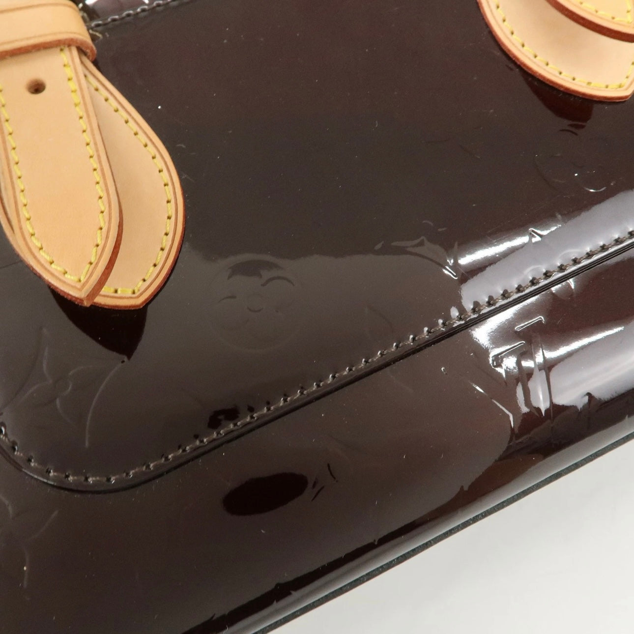 Louis Vuitton Monogram Vernis Rosewood Avenue Hand Bag