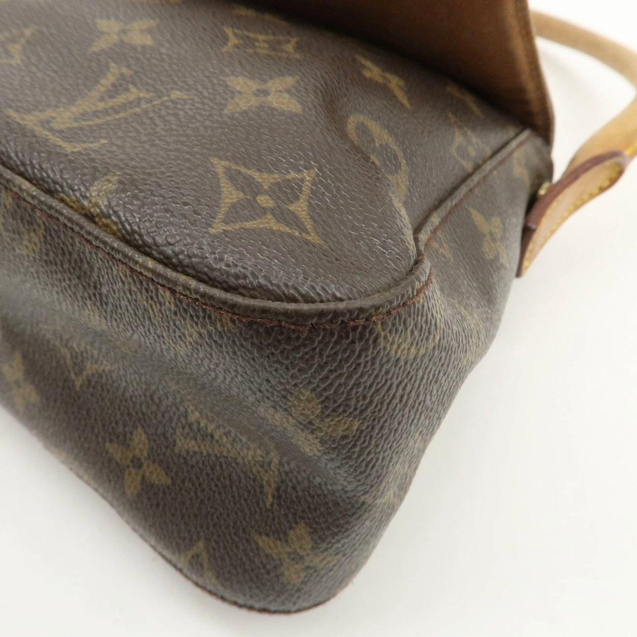 Louis Vuitton Mini Looping Shoulder Bag